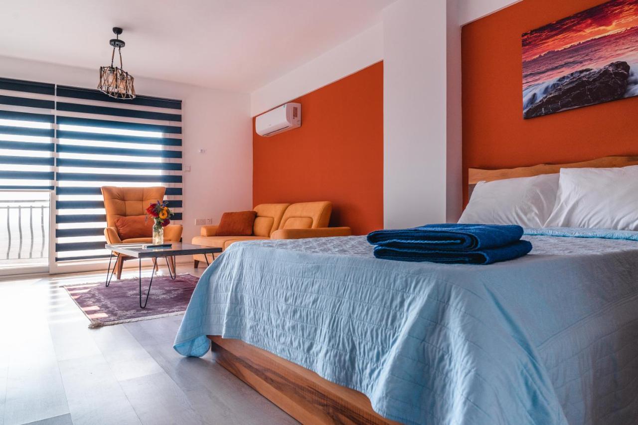 Edelweiss A Block Hotel Residence Trikomo エクステリア 写真