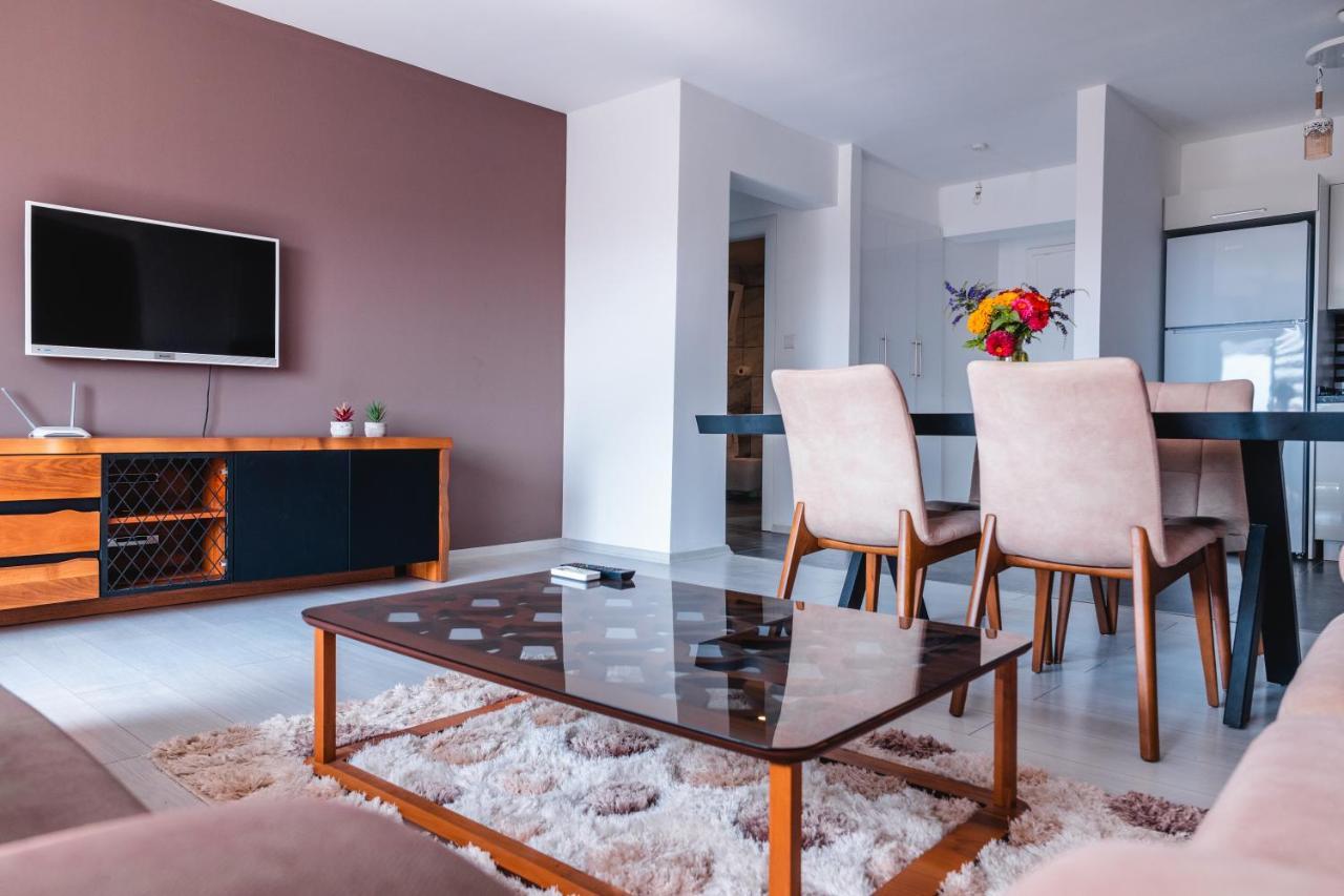 Edelweiss A Block Hotel Residence Trikomo エクステリア 写真